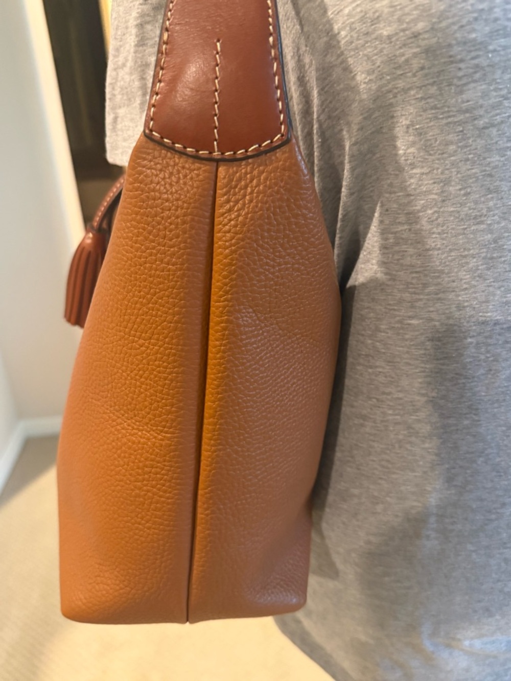 Dooney and Bourke Small Sloan Pebble Grain leather Hobo/shoulder bag. NWOT - Picture 7 of 11